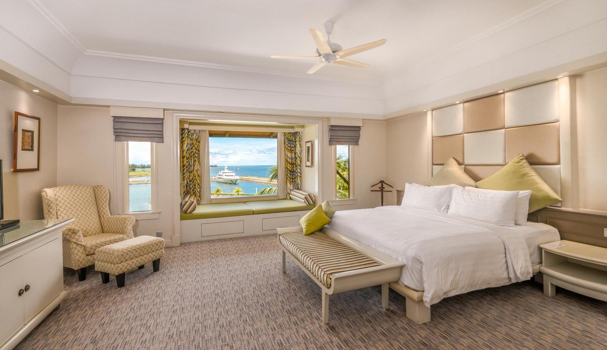 더 마젤란 수테라 리조트 코타키나발루 외부 사진 A bedroom at The Oberoi, Mumbai
